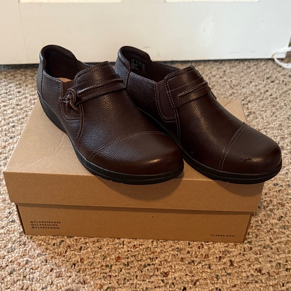 Clarks Woman’s Dark Brown Leather Loafers